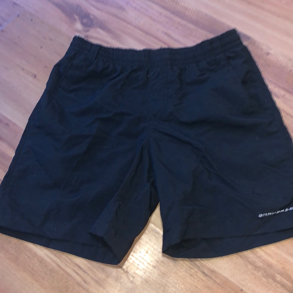 black boys columbia swimming/day shorts